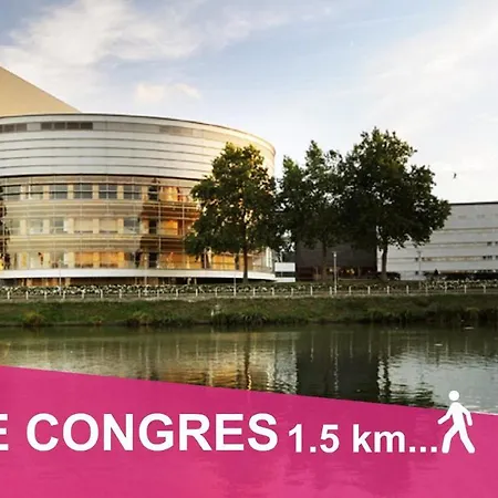 Nicolas, Hyper Centre Appartement